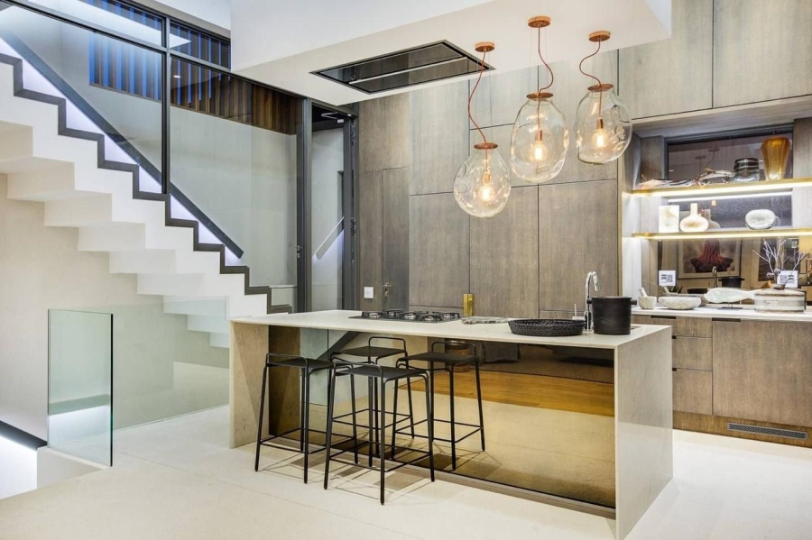 To Let 2 Bedroom Property for Rent in Green Point Western Cape